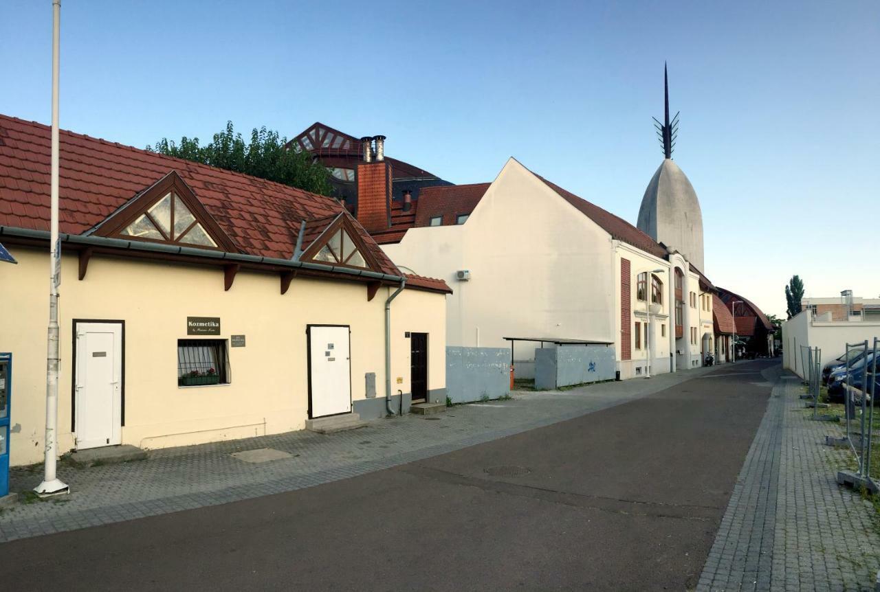 Kertesz-Haz Hotell Eger Eksteriør bilde